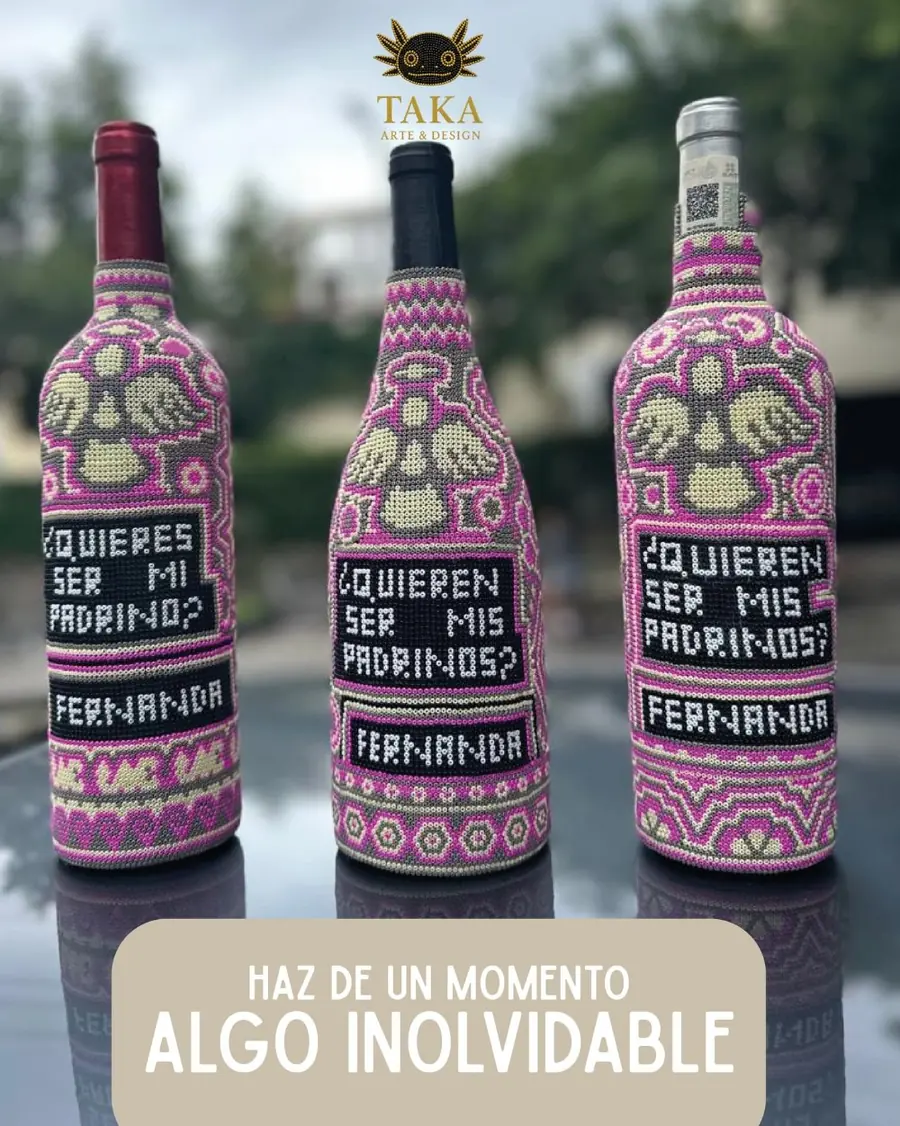 Botellas personalizadas con nombres para padrinos