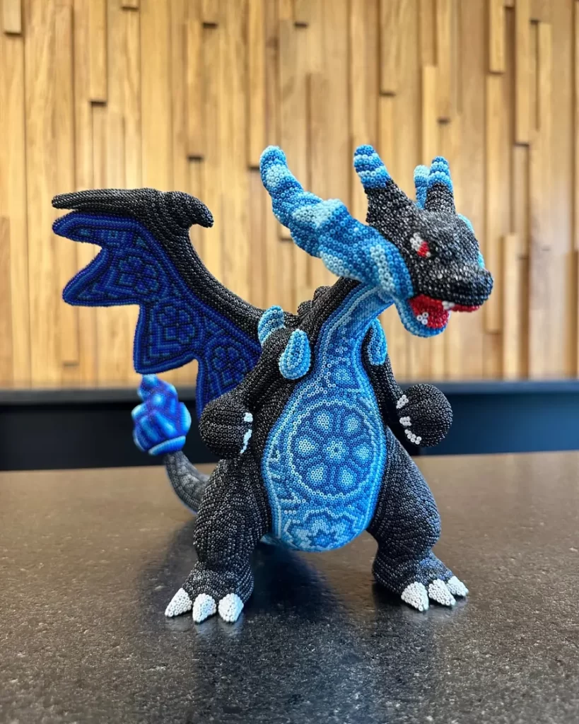 Charizard X huichol