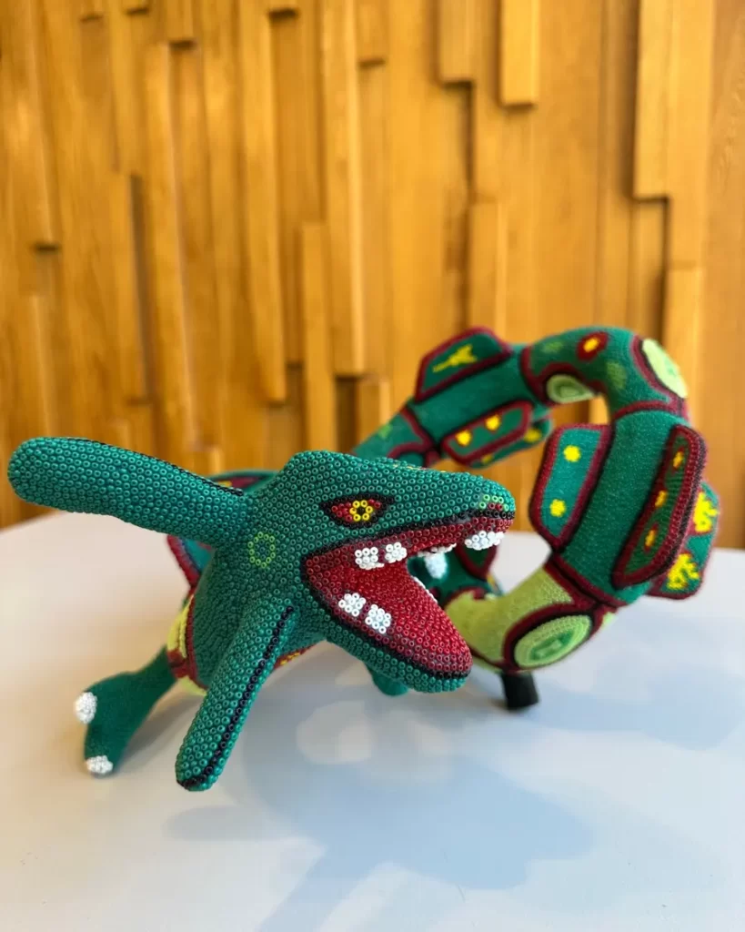 Rayquaza huichol